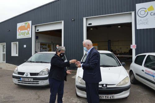 La nouvelle éco en Isère : un garage auto solidaire appelle aux